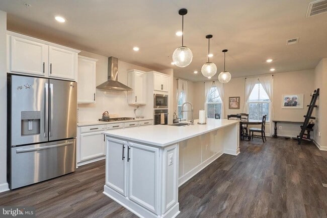 Building Photo - 2269 Woodland Gap Terrace