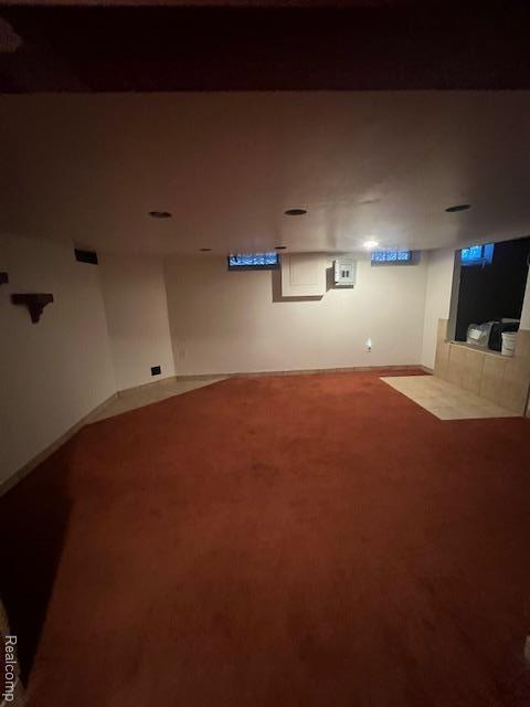 Building Photo - 9118 Riverdale Ave