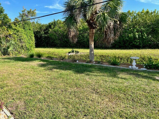 Building Photo - 2BR/2BA Detached Villa near the Atlanta Braves Stadium!