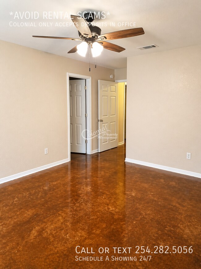 Building Photo - 1606 Libby Ln