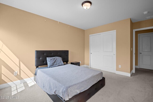 Building Photo - 13 Brasstown Way