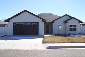 Building Photo - 125 Middleton Ln