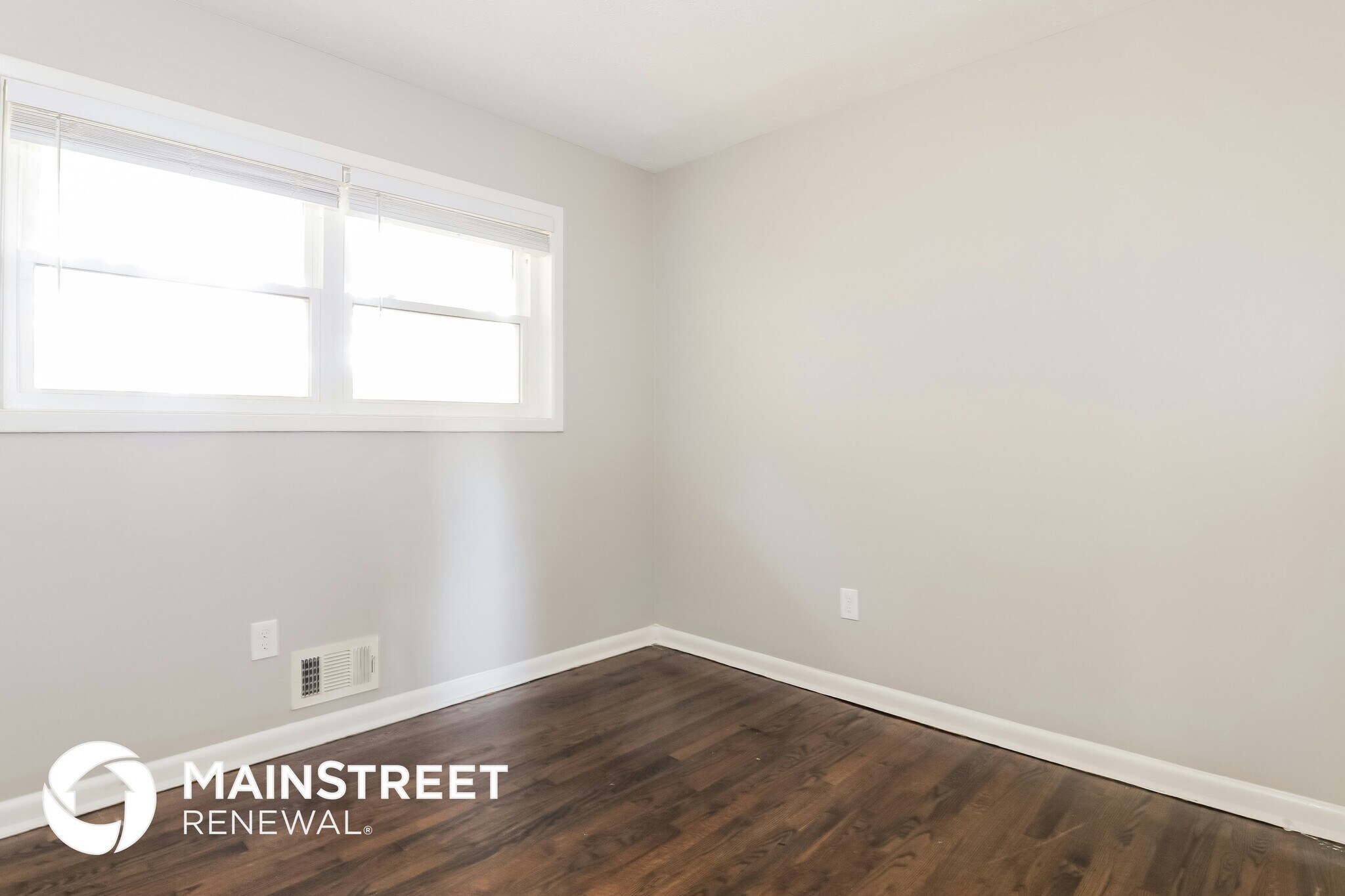 Building Photo - 7956 Coventry Ct