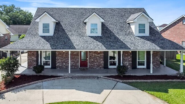 Primary Photo - 3404 Lake Lynn Dr