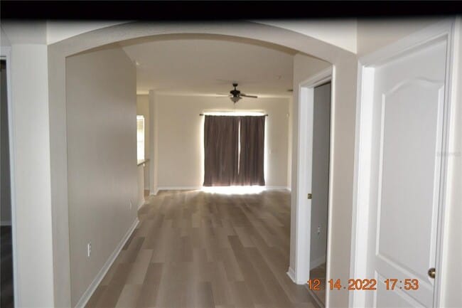 Building Photo - 24902 Vintage Ct