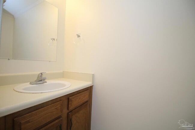 Building Photo - 4605 Lennox Pl