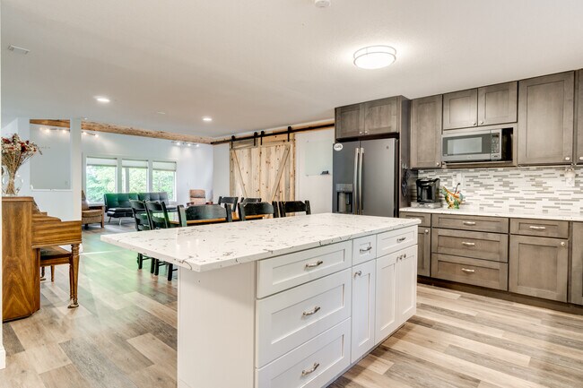 Kitchen - 4001 NW 127th St
