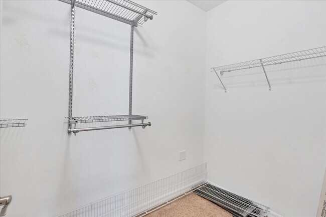 Building Photo - 18206 Creekside Preserve Loop