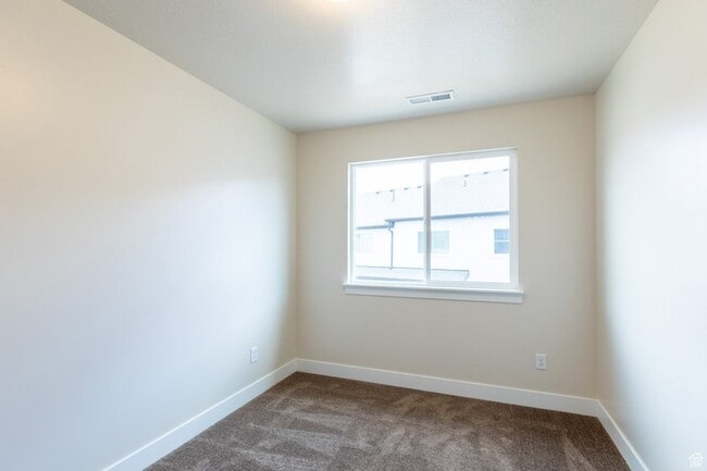 Building Photo - 277 W 730 N