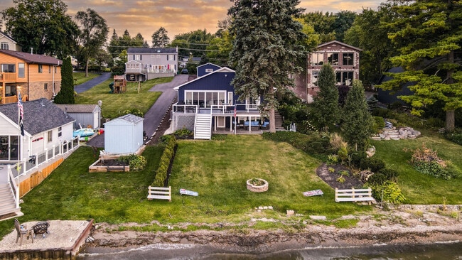 Building Photo - 184 Grand Ave