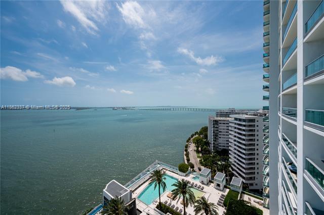 Building Photo - 1331 Brickell Bay Dr