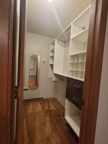 Building Photo - 13316 Zenith Ln