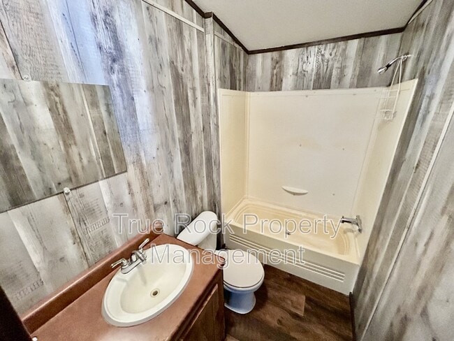 Building Photo - 16346 County Rd 1526 Ct