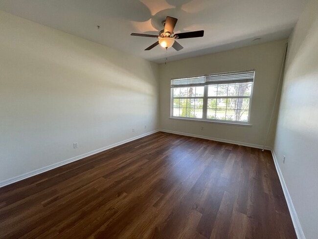 Building Photo - ANNUAL RENTAL - MIRASOL AT COCONUT POINT 3 BED/2 BATH WITH GARAGE