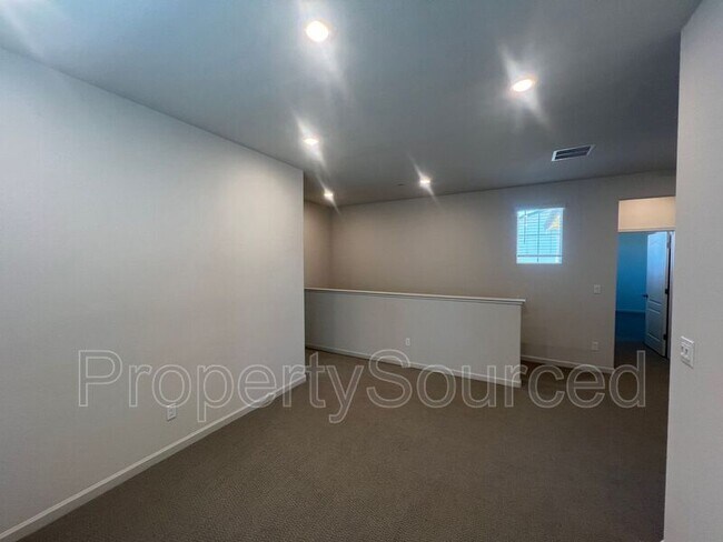 Building Photo - 2957 Mokelumne Ct