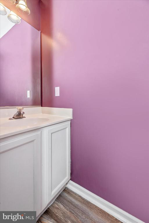 Building Photo - 7130 Oberlin Cir