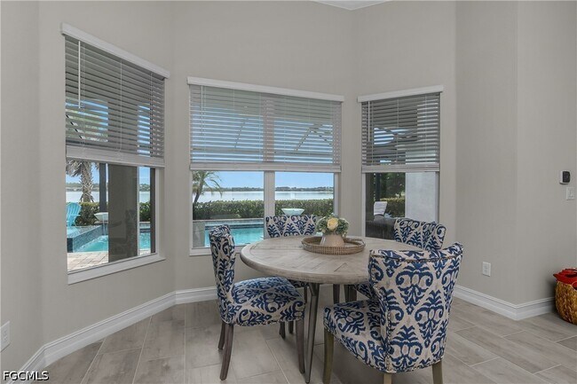 Building Photo - 14870 Blue Bay Cir