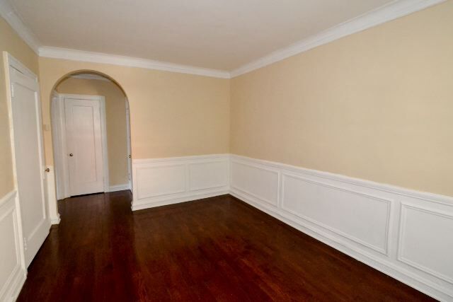 Building Photo - 547 W Surf St