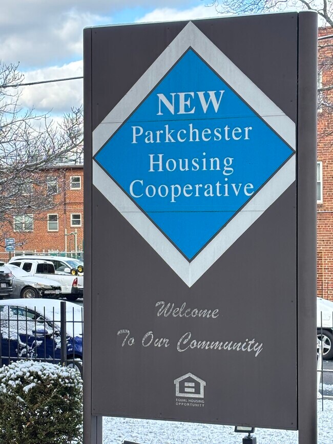 Building Photo - 2665 Martin Luther King Jr Ave SE