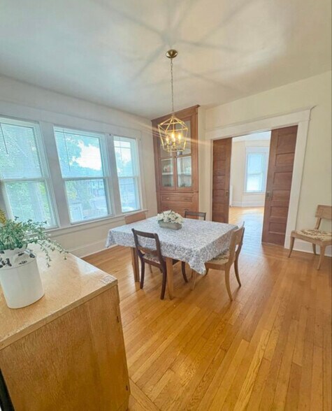 Building Photo - 1 Magnolia Terrace