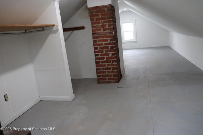 Building Photo - 712 W Lackawanna Ave