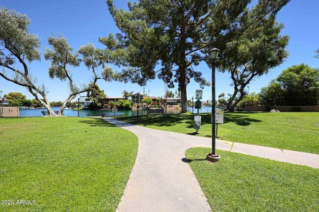 Building Photo - 5634 S Captain Kidd Ct