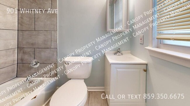 Building Photo - 901 Whitney Ave