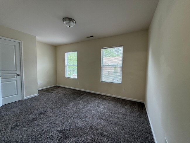 Building Photo - 8506 Quarton Dr