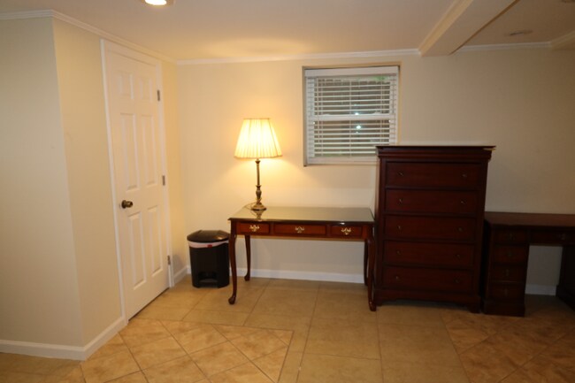 Building Photo - 4317 Lavista Rd