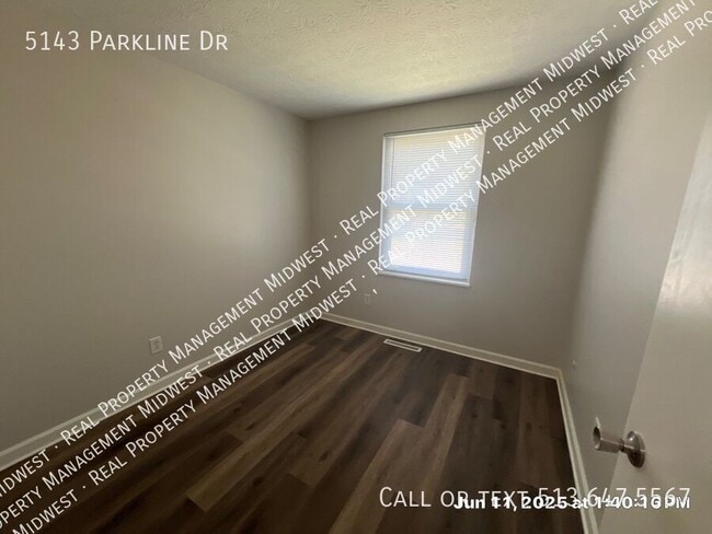 Building Photo - 5143 Parkline Dr