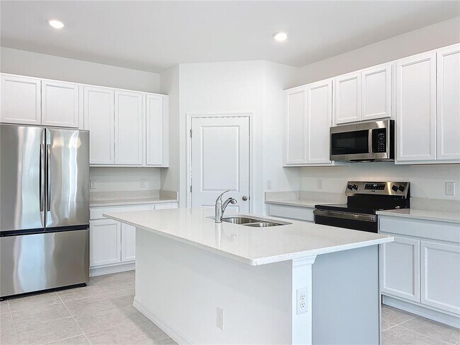 Building Photo - 1679 Meadowlark Dr