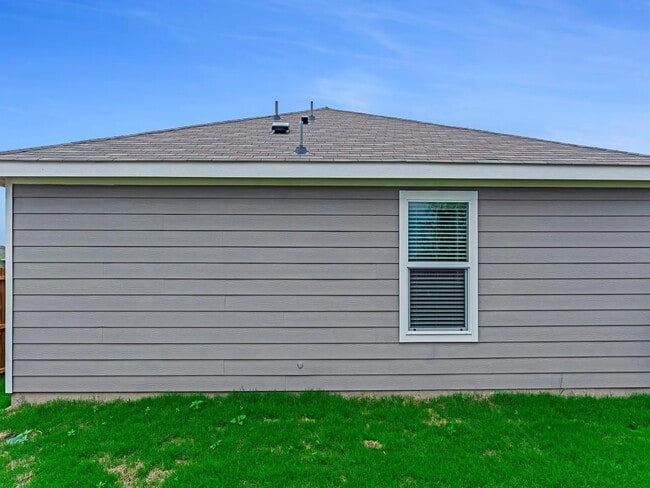 Building Photo - 7109 Gray Wolf Ln