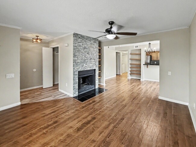 Building Photo - 1406 Lemon Tree Ln