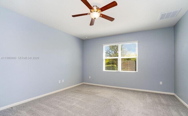 Building Photo - 744 Remington Green Dr SE