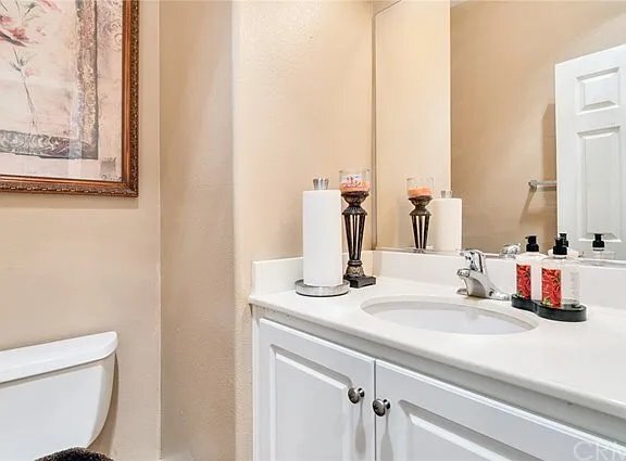 Building Photo - 277 Bloomington Ave