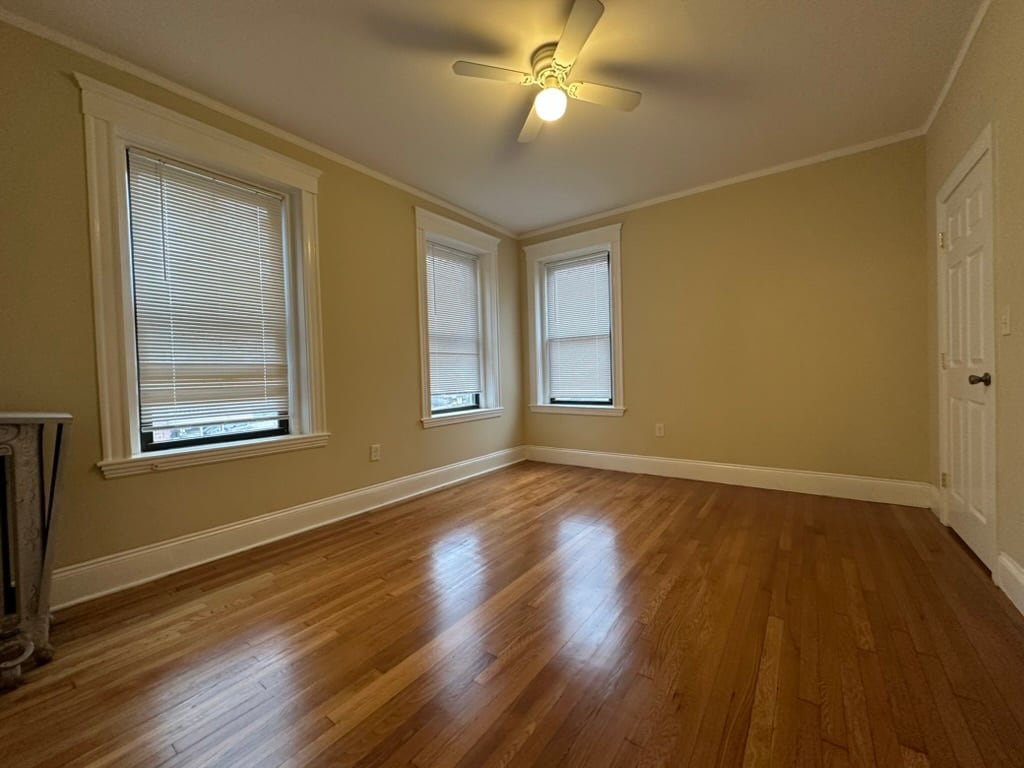 Building Photo - 184 Saint Paul St