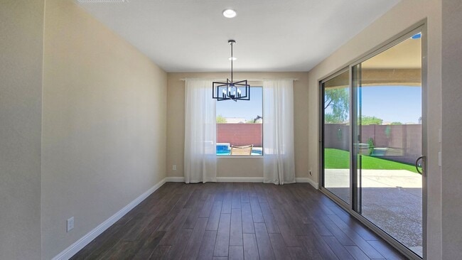 Building Photo - Private Pool in excellent newer neighborhood!