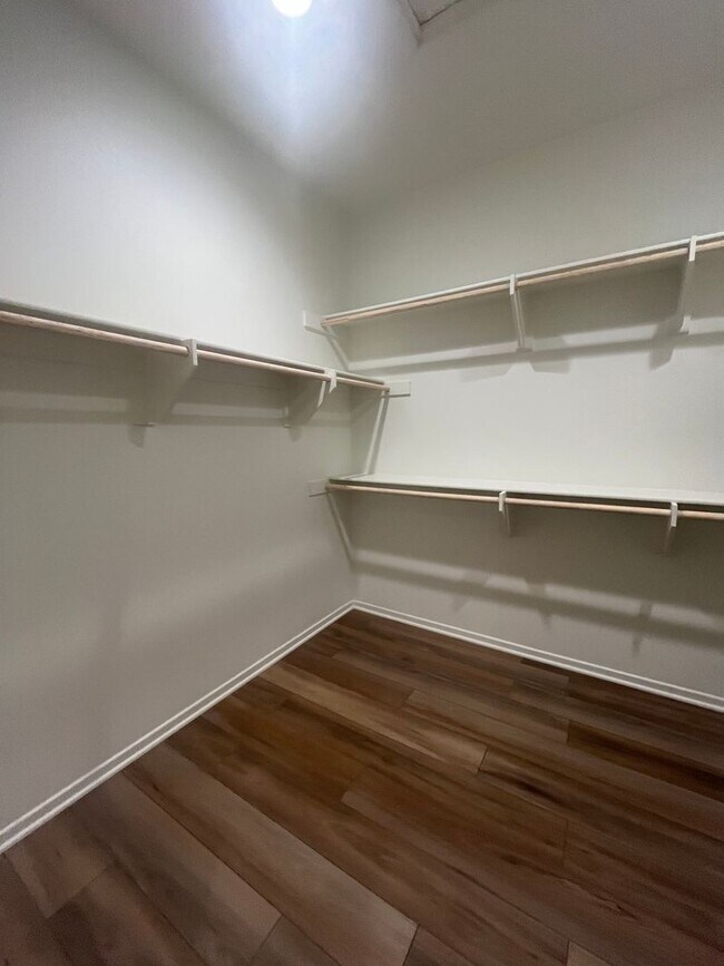 Building Photo - Beautiful Single-Family Home in Terramor