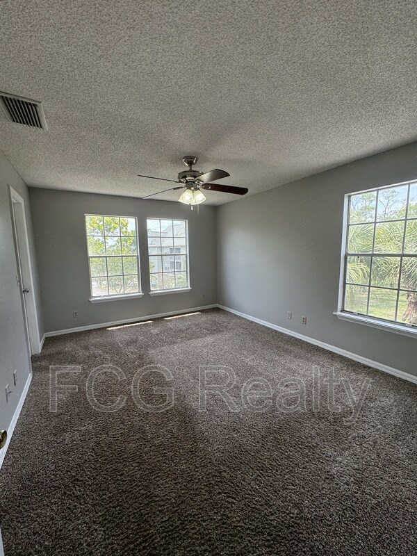 Building Photo - 6010 Westgate Dr