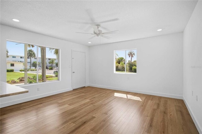 Building Photo - 765 John Ringling Blvd