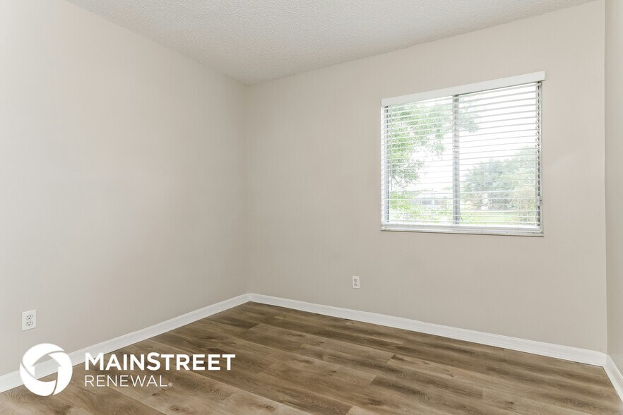 Building Photo - 1517 Colony Ave