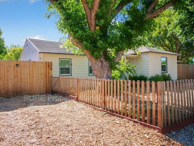 Building Photo - 4741 60th St