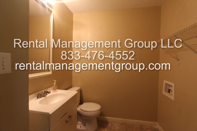 Building Photo - Great Home - New on The Market!!  Convenie...