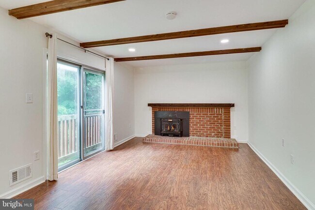 Building Photo - 4809 Tabard Pl