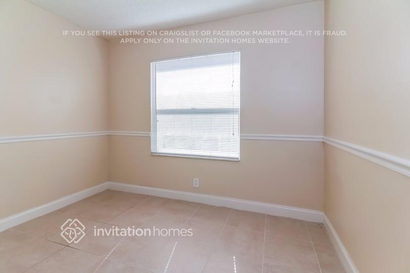 Building Photo - 5447 Twin Oakes Rd