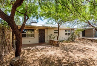 Building Photo - 350 E Kelso St