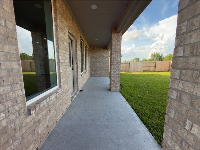 Building Photo - 7919 Evening Emerald Dr