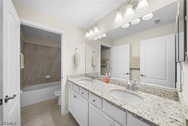 Building Photo - 3697 E Hampton Cir