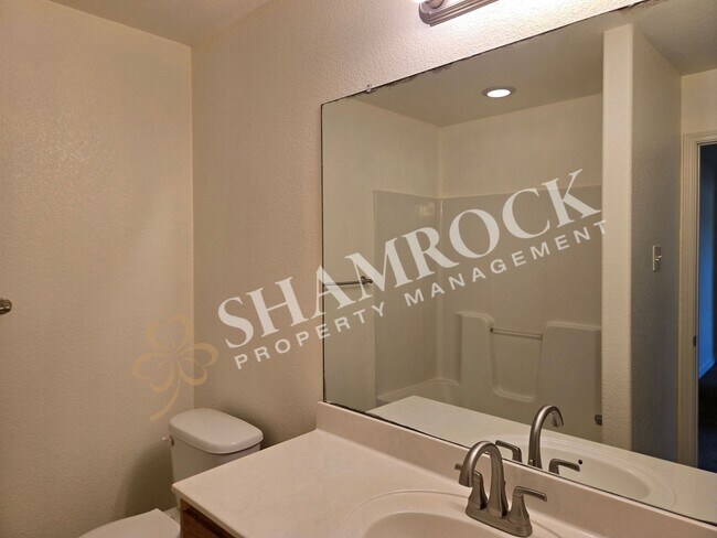 Building Photo - 834 Chambers Creek Cir