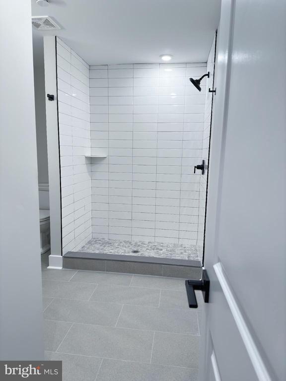 Building Photo - 1722 Master St